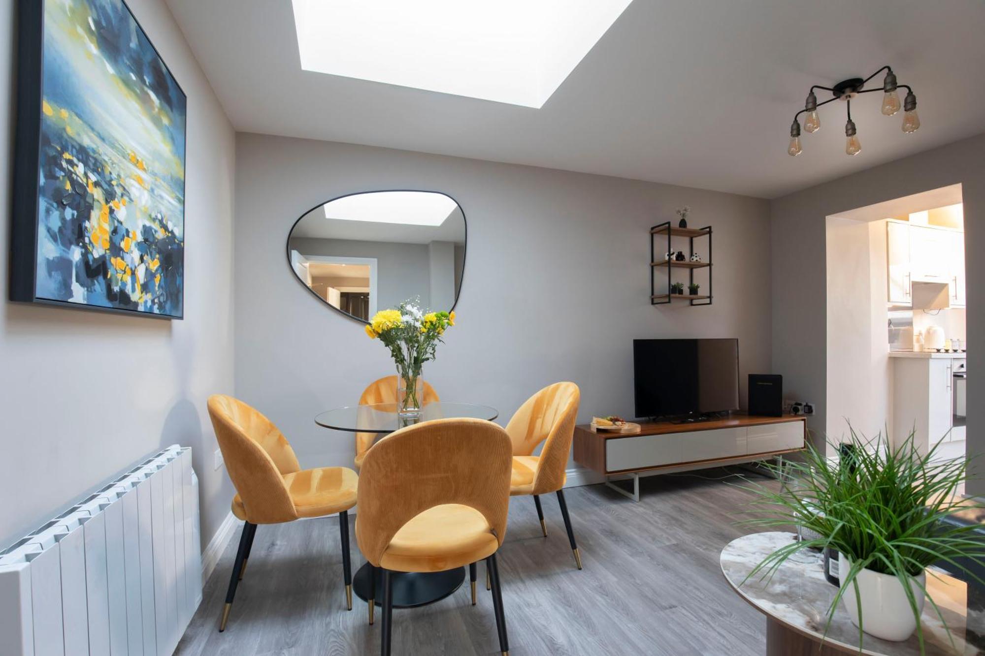 Elliot Oliver - Modern 2 Bedroom Town Centre Apartment Cheltenham Zewnętrze zdjęcie
