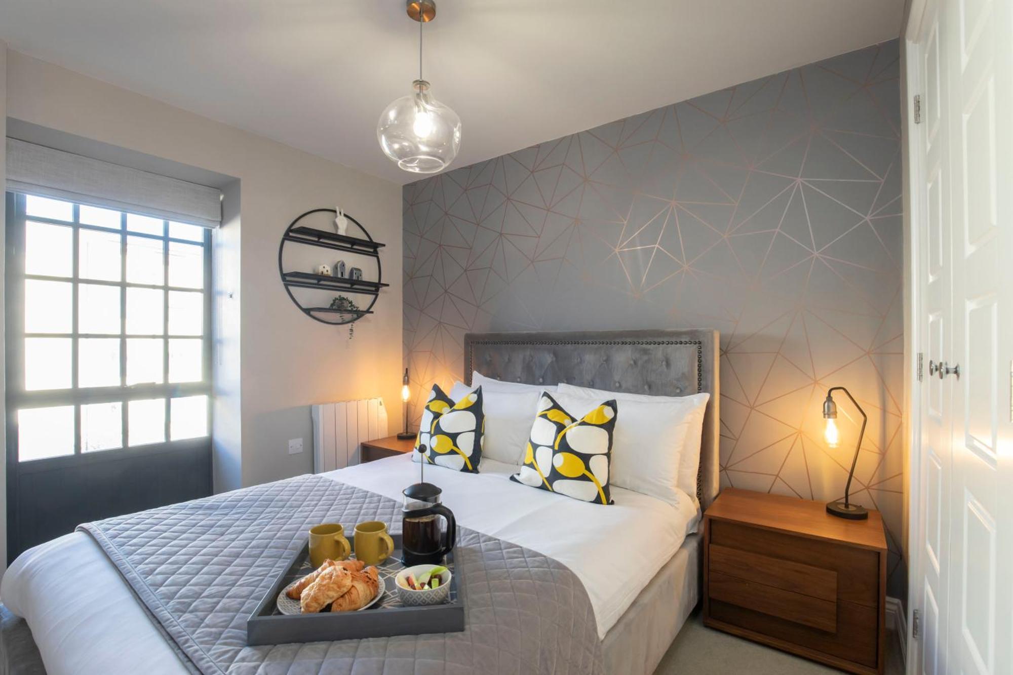 Elliot Oliver - Modern 2 Bedroom Town Centre Apartment Cheltenham Zewnętrze zdjęcie